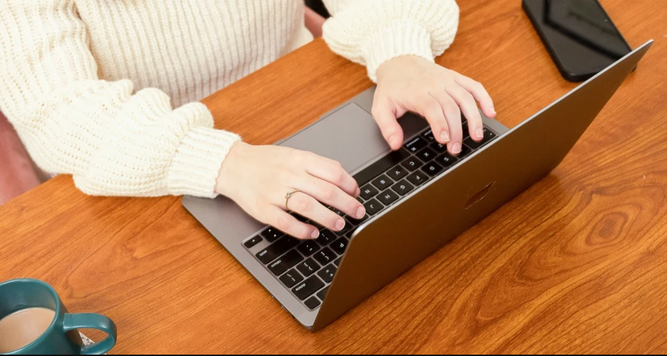 Refurbished laptops in Vasant-kunj