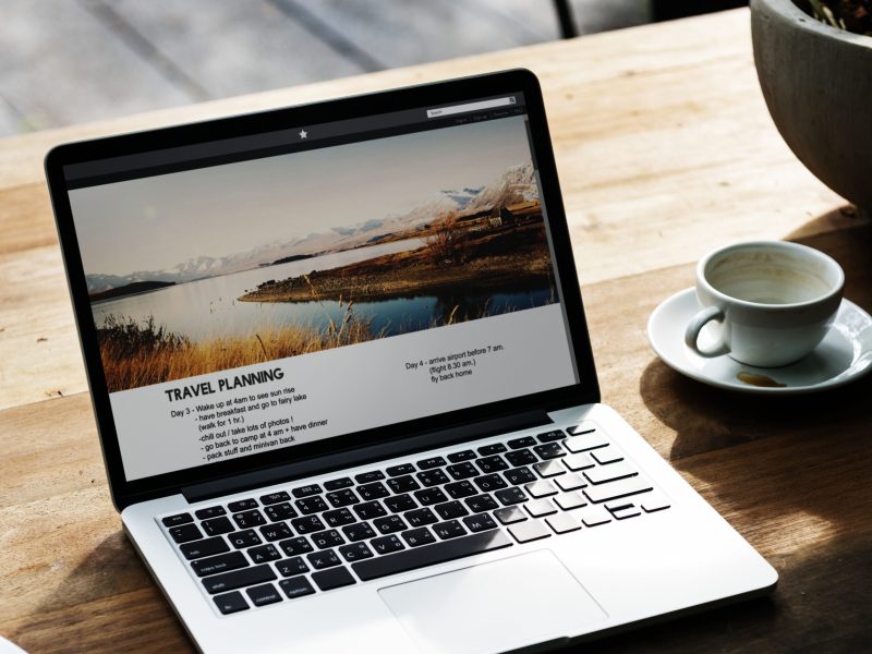 Refurbished laptop computers